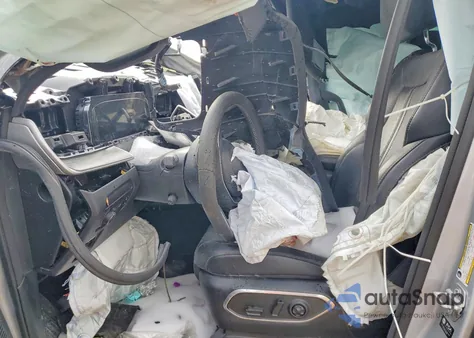 2024 Jeep Wagoneer Series Iii из США, поврежденный, VIN 1C4SJVDP0RS171195